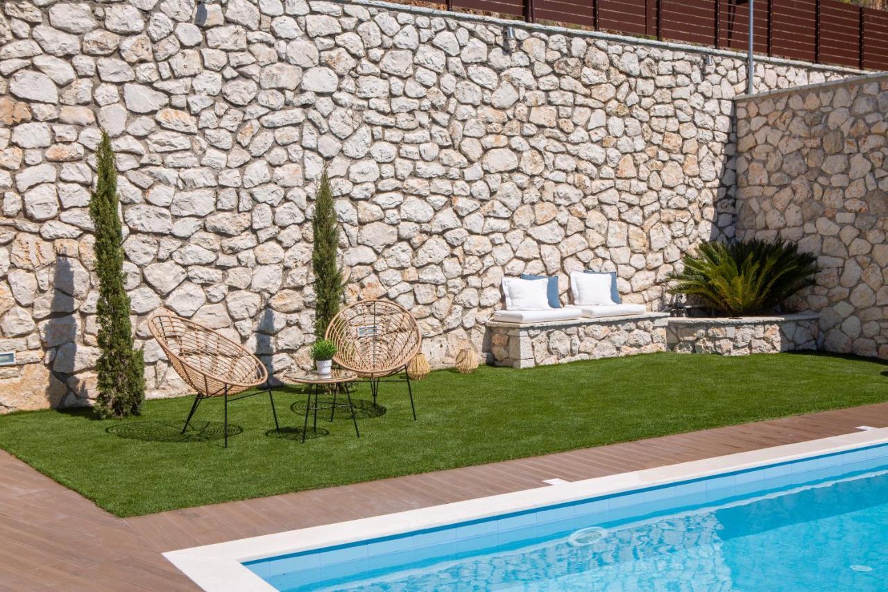 Heavenly Heights Villas By Kb Hospitality Evgiros Экстерьер фото